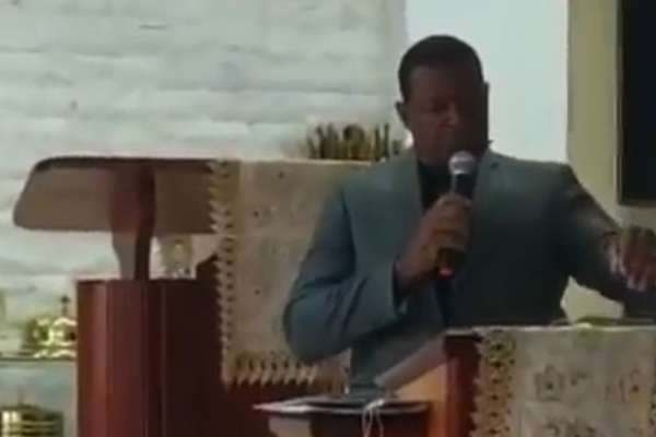 Video capta la muerte de pastor dominicano mientras predicaba en Puerto Rico
