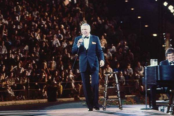 Un día como hoy hace 40 años el anfiteatro Altos de Chavón cobró vida con un concierto de Frank Sinatra