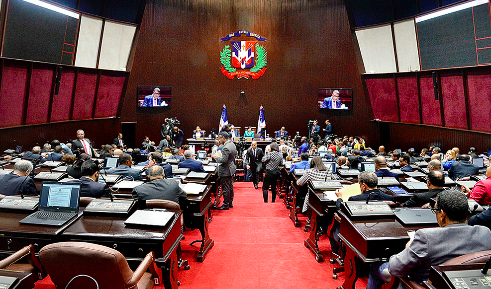 Diputados aprueban proyecto de ley que garantiza aprendizaje de inglés como segundo idioma en República Dominicana