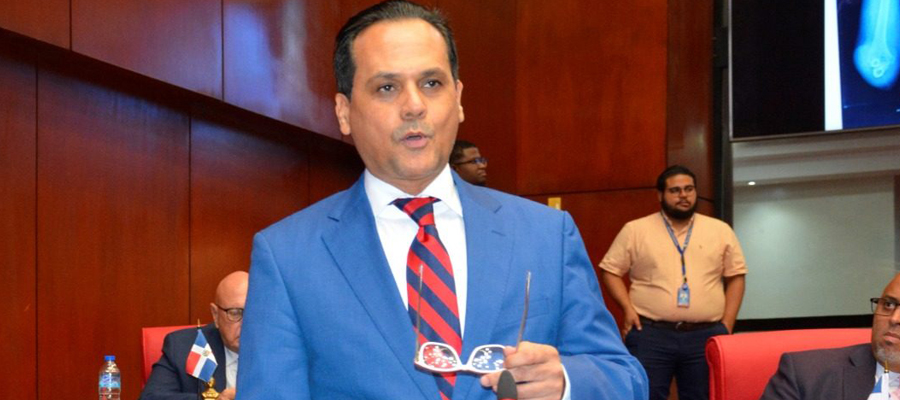 Senador Iván Silva solicita apoyo del Senado de La Republica ante supuesta estafa a empresarios de La Romana
