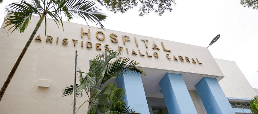 Proyecto de Remodelación en Hospital Arístides Fiallo Cabral Experimenta Demoras y Paralizaciones