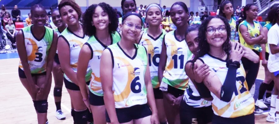Bonao vence La Romana y mantiene viva su esperanza de clasificar a la final de la Copa de Campeones de Voleibol Superior Femenina
